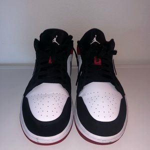 Jordan 1 “Black Toe”